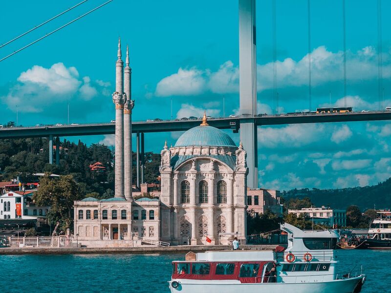 TWO CONTINENTS - ISTANBUL TOUR