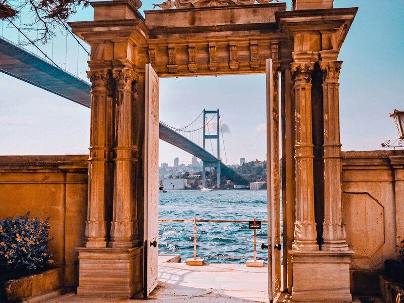 TWO CONTINENTS - ISTANBUL TOUR